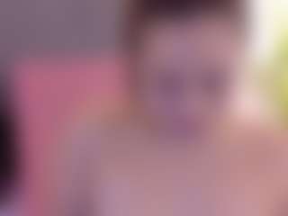 Live cam show with mia-makleynn - Hairy Pussy Latina on xDating | colombia