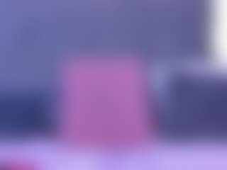 mia-makleynn's Live Sex Cam Show