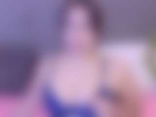 mia-makleynn's Live Sex Cam Show