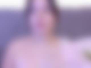 mia-makleynn's Live Sex Cam Show