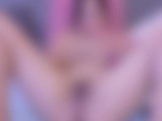 mia-makleynn's Live Sex Cam Show