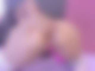 mia-makleynn's Live Sex Cam Show