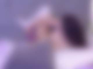 mia-makleynn's Live Sex Cam Show