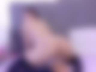 mia-makleynn's Live Sex Cam Show