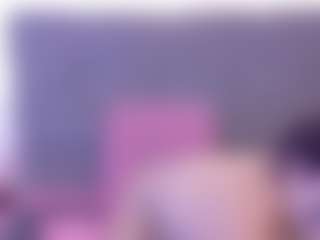 mia-makleynn's Live Sex Cam Show