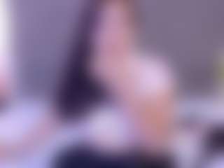 mia-makleynn's Live Sex Cam Show