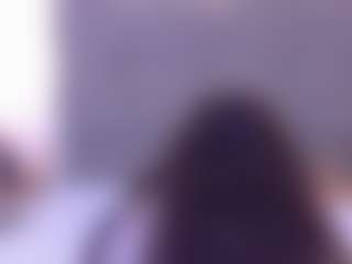 mia-makleynn's Live Sex Cam Show