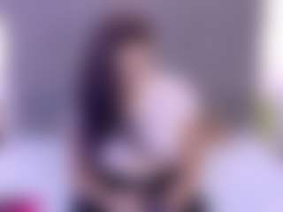 mia-makleynn's Live Sex Cam Show