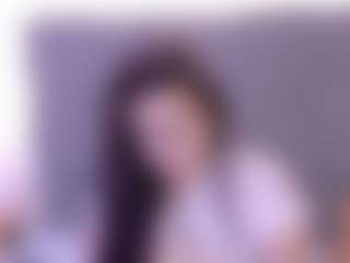 mia-makleynn's Live Sex Cam Show