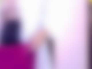 mia-makleynn's Live Sex Cam Show