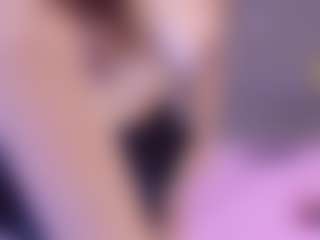 Live cam show with mia-makleynn - Anal Teen (18+) on TeamSkeetLive