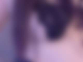 Live cam show with mia-makleynn - Curvy Small Tits on Mixed Magazine Live