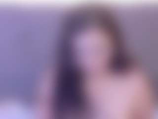mia-makleynn's Live Sex Cam Show