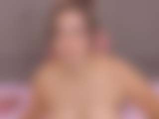 mia-makleynn's Live Sex Cam Show