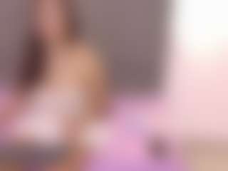 mia-makleynn's Live Sex Cam Show