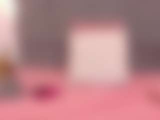 mia-makleynn's Live Sex Cam Show