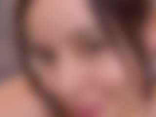 mia-makleynn's Live Sex Cam Show