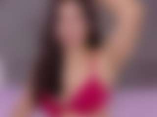 Live cam show with mia-makleynn - Teen (18+) on Camsoda