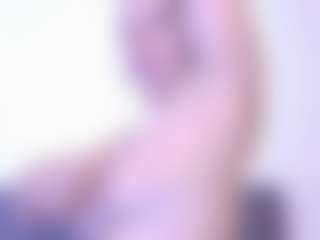 Live cam show with mia-makleynn - Anal on madthumbs
