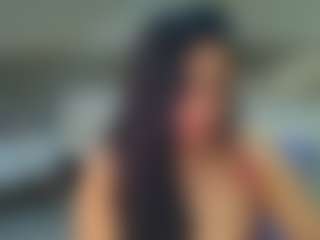 mia-makleynn's Live Sex Cam Show