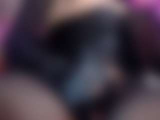 Amatiell's Live Sex Cam Show