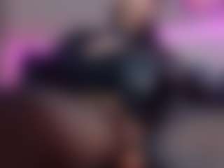 Amatiell's Live Sex Cam Show