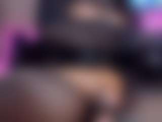 Amatiell's Live Sex Cam Show