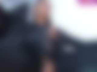 Live cam show with Amatiell - Spank on Instabang