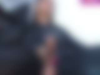Live cam show with Amatiell - Colombia on Milfs Live