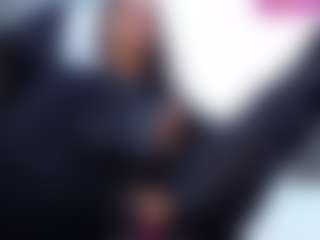 Live cam show with Amatiell - Spank on Sweet Sext