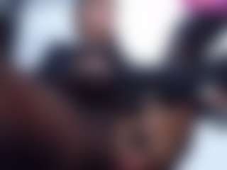 Live cam show with Amatiell - Tiny Tits on Stripli.com