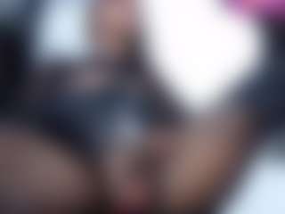 Live cam show with Amatiell - Dirty Talk on sexylivex.com