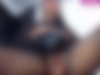 Live cam show with Amatiell - Big Cock on Camsoda Late Night