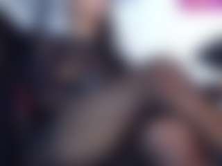 Live cam show with Amatiell - Tiny Tits on Camsoda