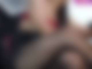Show de cam en vivo con Amatiell - Big Balls en Camsoda