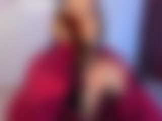Eviee's Live Sex Cam Show