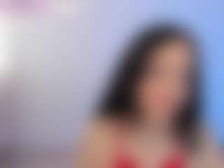 Eviee's Live Sex Cam Show