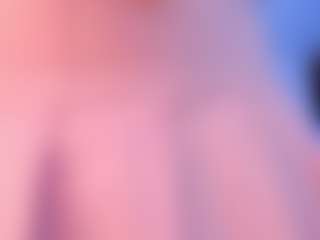 Eviee's Live Sex Cam Show