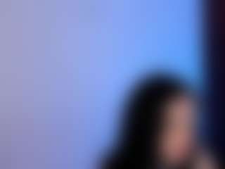 Eviee's Live Sex Cam Show