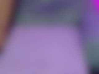 Live cam show with giorginasun - Curvy on Milfs Live