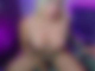 Live cam show with giorginasun - Curvy Latina on TottyGirls | colombia