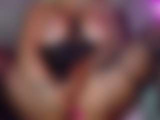 giorginasun's Live Sex Cam Show