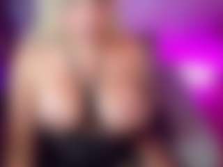 giorginasun's Live Sex Cam Show
