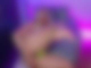 giorginasun's Live Sex Cam Show