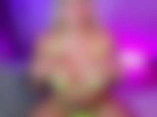giorginasun's Live Sex Cam Show