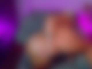 Live cam show with giorginasun - Curvy Teen (18+) on Dare Cams