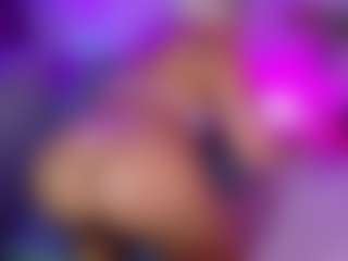 Live cam show with giorginasun - Petite Toys on TeamSkeetLive