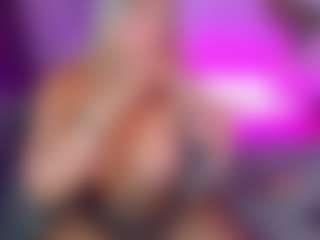Live cam show with giorginasun - Fetish Curvy on Dare Cams
