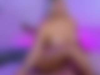 giorginasun's Live Sex Cam Show
