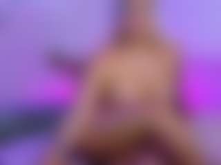 giorginasun's Live Sex Cam Show